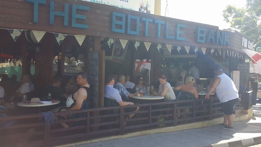THE BOTTLE BANK CAFE PUB